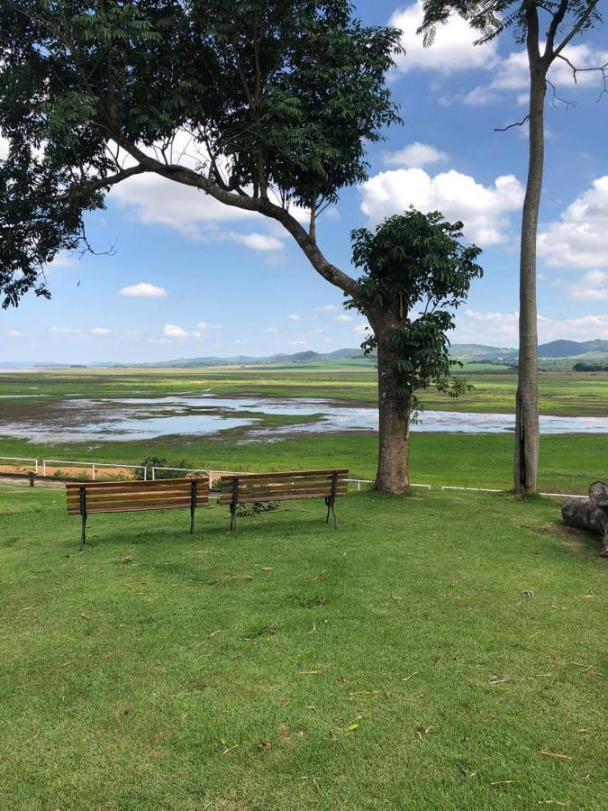 Pousada Pontal Do Lago Carmo do Rio Claro Exterior foto